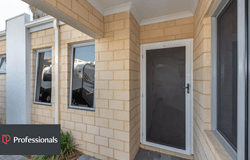 11c Phillips Grove, Innaloo, WA 6018