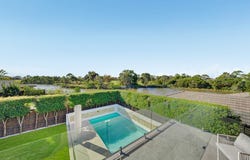 37 Lakeside Drive, Sandhurst, Vic 3977