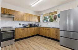 4 Bingara Street, Mount Lofty, Qld 4350