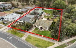 59 - 61 Weeroona  Avenue, Bendigo, Vic 3550