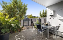 33 Park Avenue, Nirimba, Qld 4551