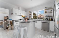 10 High Street, West Bathurst, NSW 2795