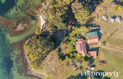 187 Esperance Coast Road, Surges Bay, Tas 7116