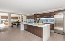 24 Peachester Close, Ormeau, Qld 4208