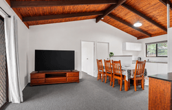 1 Dunbar Street, Browns Plains, Qld 4118