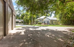 207-215 Bruce Highway, Edmonton, Qld 4869