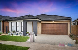 22 Wensleydale Drive, Rockbank, Vic 3335