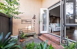 7 Gladstone Parade, Elsternwick, Vic 3185