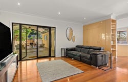 3 Cambridge Drive, Rankin Park, NSW 2287