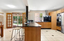 3 Raphis Close, Kamerunga, Qld 4870