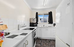 18/7 Kingfisher Parade, Norman Gardens, Qld 4701