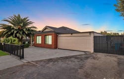 14 Astley Wynd, Lynbrook, Vic 3975