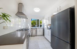 10/65 Manooka Drive, Cannonvale, Qld 4802