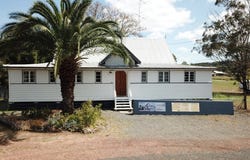 21 MacIntyre Street, Leyburn, Qld 4365