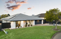 32 Jeff Collins Circuit, Bellbird Park, Qld 4300