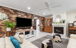 45 Lawrie Drive, Collingwood Park, Qld 4301