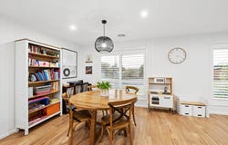 16 Parr Court, Strathdale, Vic 3550