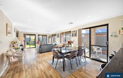 21 Casitas Street, Champion Lakes, WA 6111