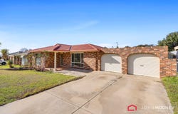 106 Dalman Parkway, Glenfield Park, NSW 2650