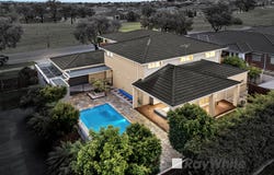 133 Viewgrand Drive, Berwick, Vic 3806