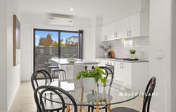 57 Nugget Way, Cranbourne East, Vic 3977