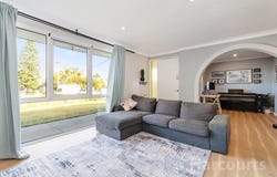 10 Aubrey Court, Wanneroo, WA 6065
