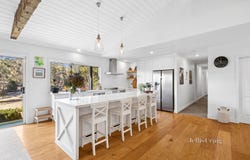 10 Ranch Road, Daylesford, Vic 3460