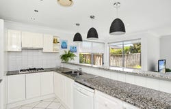 4 Waterside Grove, Warriewood, NSW 2102