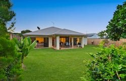 5 Laguna Avenue, Redlynch, Qld 4870