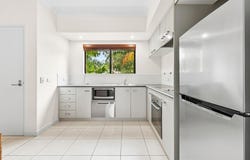 9/28-36 Trinity Beach Road, Trinity Beach, Qld 4879