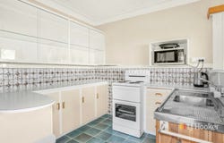 72 Hillcrest Road, Devonport, Tas 7310