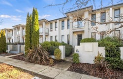17 Lansdown Crescent, Casey, ACT 2913