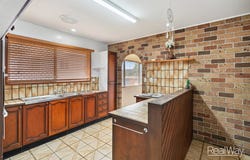 300 South Station Road, Raceview, Qld 4305