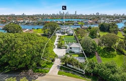 14-16 Riverbend Avenue, Carrara, Qld 4211