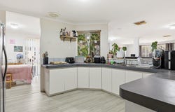 7 Meda Close, Greenfields, WA 6210