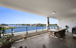507/1 waterside Retreat, Birtinya, Qld 4575