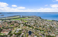 15 Tait Avenue, Kanahooka, NSW 2530