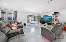 20 & 20A Agrafe Place, Minchinbury, NSW 2770
