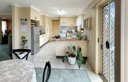 Unit 2/19 Berthong Street, Young, NSW 2594
