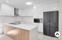 2/128 Chesterfield Crescent, Kuraby, Qld 4112