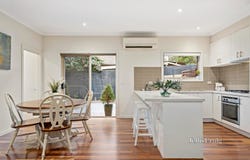 1/15 Bayswater Road, Croydon, Vic 3136