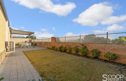 4/2 Pinnacle Road, Coogee, WA 6166