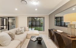 64 Salubris Place, Moggill, Qld 4070