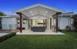 9 White Beech Rd, Noosa Heads, Qld 4567