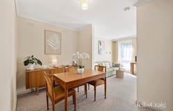 9/11-13 Tennyson Avenue, Kilsyth, Vic 3137