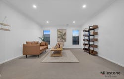 2 Pacific Place, Officer, Vic 3809