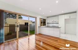 2/27 Harold Street, Glenroy, Vic 3046