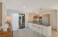 1 Myora Place, Sandstone Point, Qld 4511