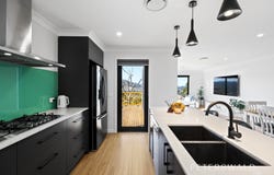 12 Hanniffy Road, Howrah, Tas 7018