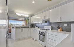 37 Jenolan Street, Oberon, NSW 2787